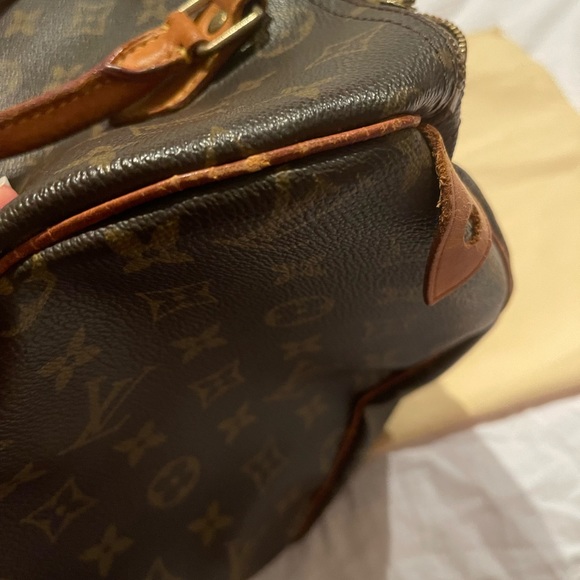 Authentic Louis Vuitton speedy 30 - Picture 12 of 16